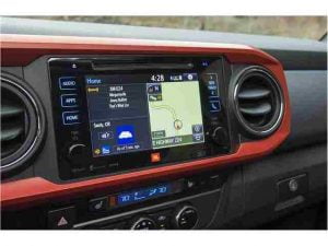 شاشة تويوتا تاكوما 2021 1