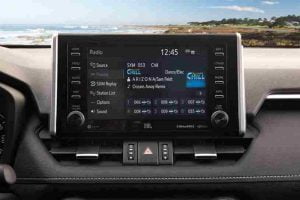 شاشة تويوتا راف 4 2021