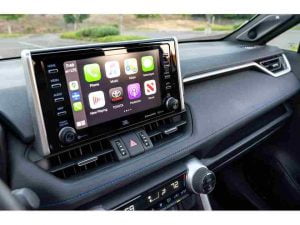 شاشة تويوتا راف 4 هايبرد 2021 1