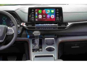 شاشة تويوتا سيينا 2021