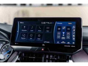 شاشة تويوتا فينزا 2021 1