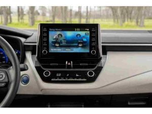 شاشة تويوتا كورولا هايبرد 2021