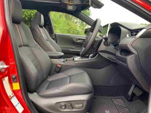 مقاعد تويوتا راف 4 برايم 2021