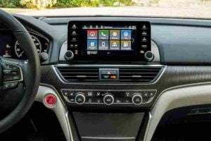 شاشة هوندا أكورد هايبرد 2021