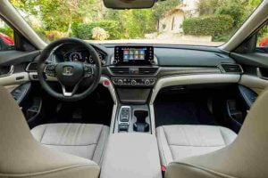 مقصورة هوندا أكورد هايبرد 2021