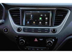 شاشة هيونداي أكسنت 2021