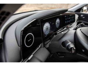 شاشة هيونداي النترا هايبرد 2021 1