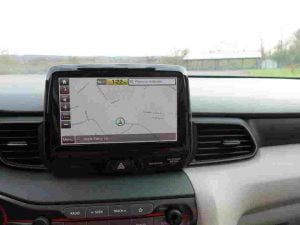 شاشة هيونداي فيلوستر 2021