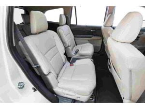 مقاعد هوندا بايلوت 2021