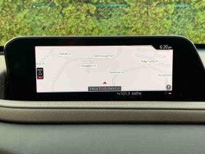 شاشة مازدا CX 30 2021 1