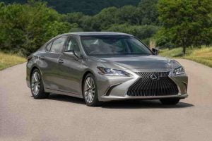 لكزس ES هايبرد 2021