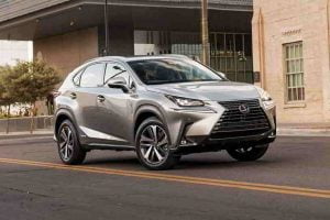 لكزس NX هايبرد 2021