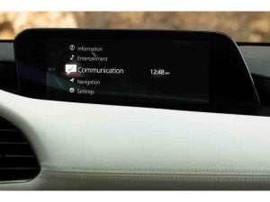 شاشة مازدا 3 2021