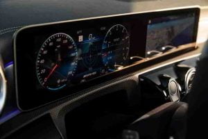 شاشة مرسيدس بنز CLA كلاس 2021 1