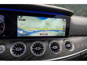 شاشة مرسيدس بنز E كلاس 2021 1