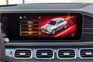 شاشة مرسيدس بنز GLE كلاس 2021