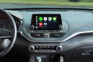 شاشة نيسان ألتيما 2021