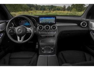 مقصورة مرسيدس بنز GLC كلاس 2021