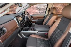 مقاعد نيسان تيتان 2021