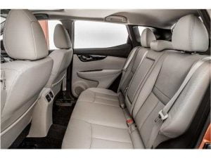 مقاعد نيسان روج سبورت 2021 1