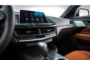 شاشة كاديلاك CT4 2021