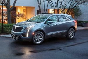 كاديلاك XT5 2021