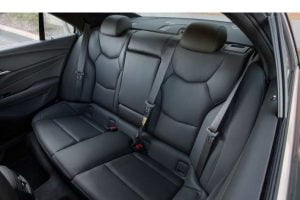 مقاعد كاديلاك CT4 2021