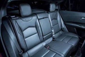 مقاعد كاديلاك XT4 2021 1
