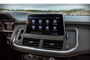 شاشة جي إم سي يوكن 2021 1