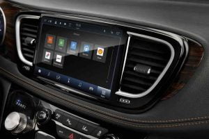 شاشة كرايسلر باسيفيكا 2021