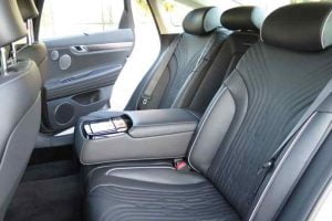 مقاعد جينيسيس G80 2021 1