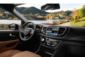 مقصورة كرايسلر باسيفيكا 2021