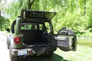 صندوق جيب رانجلر 2021