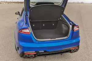 صندوق كيا ستينجر 2021