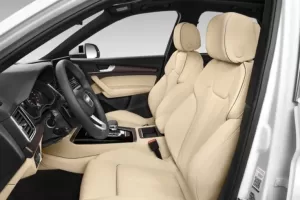 مقاعد أودي Q5 2022