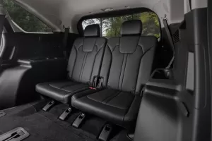 مقاعد كيا سورينتو 2021