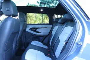 مقاعد لاند روفر رينج روفر إيفوك 2021 1