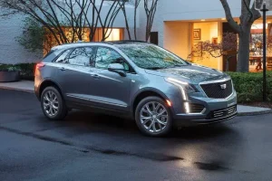 كاديلاك XT5 2022