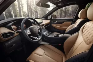 المقاعد الأمامية لسيارة هيونداي سانتا في 2022