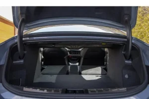 صندوق أودي e ترون gt 2022