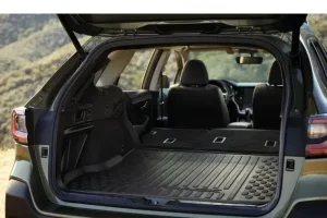 صندوق تحميل سوبارو أوت باك 2022‎‎ مع طي المقاعد الخلفية