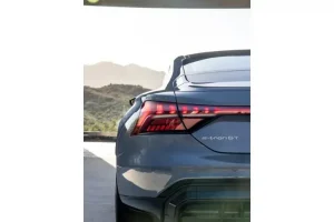 كشاف أودي e ترون gt 2022 1