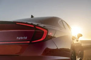 الكشاف الخلفي لسيارة هيونداي سوناتا هايبرد 2022