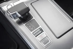 ناقل حركة أودي A7 2022