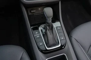 ناقل حركة هيونداي أيونيك 2022