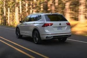 خلفية فولكس فاجن تيجوان 2022‎‎