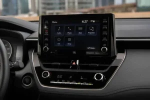 شاشة تويوتا كورولا كروس 2022‎‎