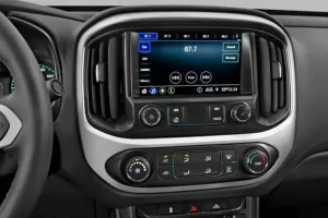 شاشة شيفروليه كولورادو 2022‎‎