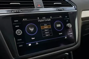 شاشة فولكس فاجن تيجوان 2022‎‎