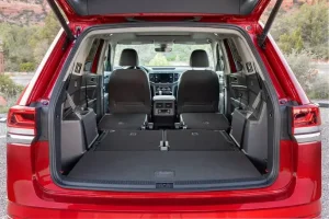 صندوق تحميل فولكس واجن تيرامونت 2022‎‎ مع طي المقاعد الخلفية